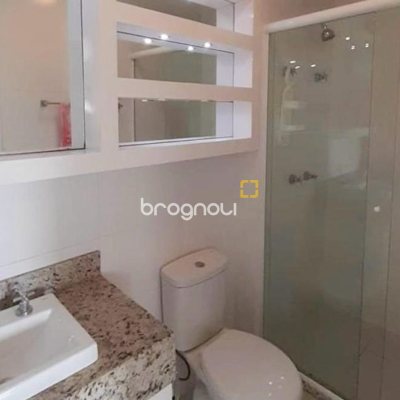 Apartamento com 79m², 2 quartos (sendo 1 suíte), 1 garagem, no bairro Campeche em Florianópolis