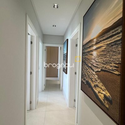 Cobertura com 166m², 3 quartos (sendo 1 suíte), 2 garagens, no bairro Jurerê em Florianópolis