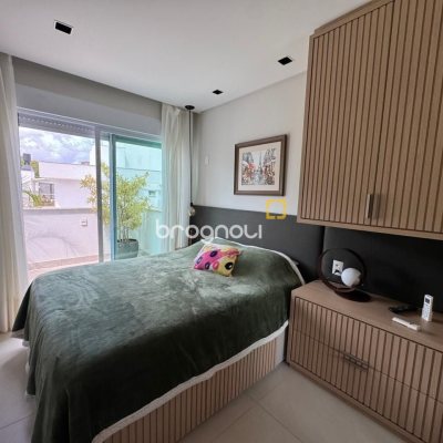 Cobertura com 166m², 3 quartos (sendo 1 suíte), 2 garagens, no bairro Jurerê em Florianópolis