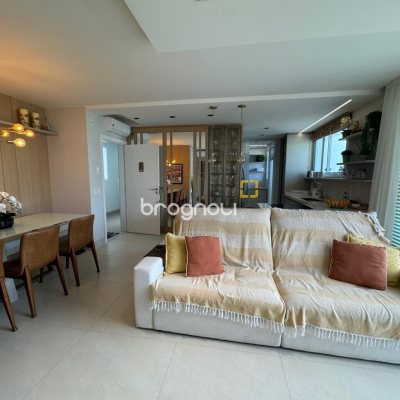 Cobertura com 166m², 3 quartos (sendo 1 suíte), 2 garagens, no bairro Jurerê em Florianópolis