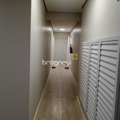 Sala com 57m², no bairro Centro em Florianópolis