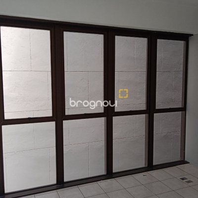 Sala com 57m², no bairro Centro em Florianópolis
