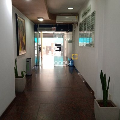 Sala com 57m², no bairro Centro em Florianópolis