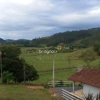 Terreno com 640m², no bairro Centro em São João Batista