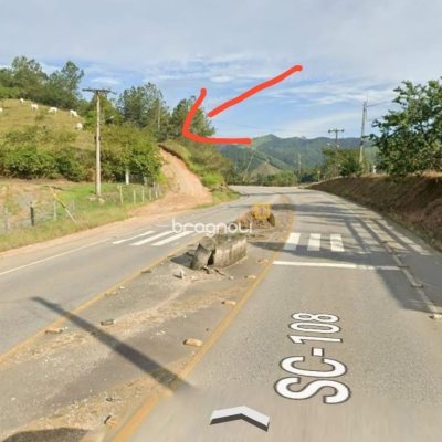 Terreno com 640m², no bairro Centro em São João Batista