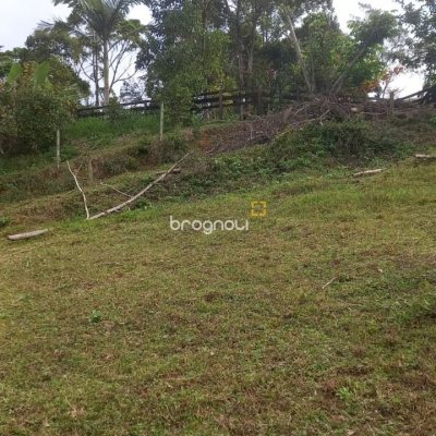 Terreno com 640m², no bairro Centro em São João Batista