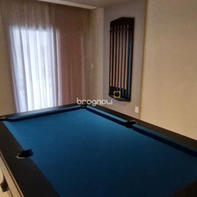 Apartamento com 154m², 4 quartos (sendo 4 suítes), 2 garagens, no bairro Floresta em São José