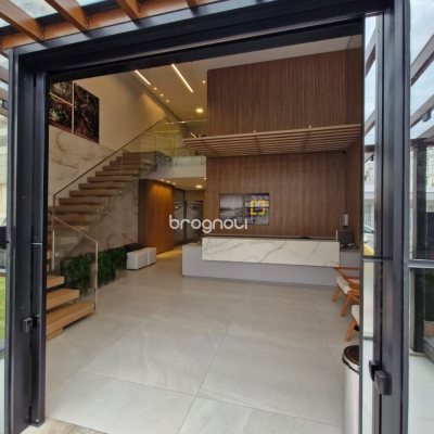 Apartamento com 154m², 4 quartos (sendo 4 suítes), 2 garagens, no bairro Floresta em São José