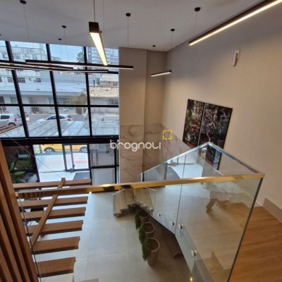 Apartamento com 154m², 4 quartos (sendo 4 suítes), 2 garagens, no bairro Floresta em São José