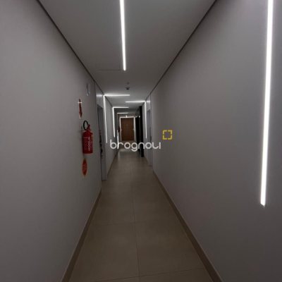 Apartamento com 154m², 4 quartos (sendo 4 suítes), 2 garagens, no bairro Floresta em São José