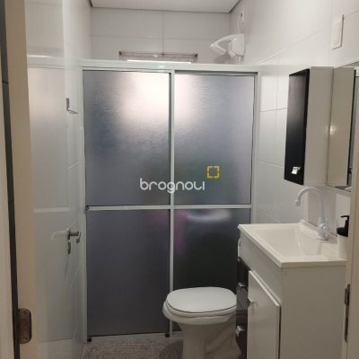 Apartamento com 72m², 2 quartos, 1 garagem, no bairro Ipiranga em São José