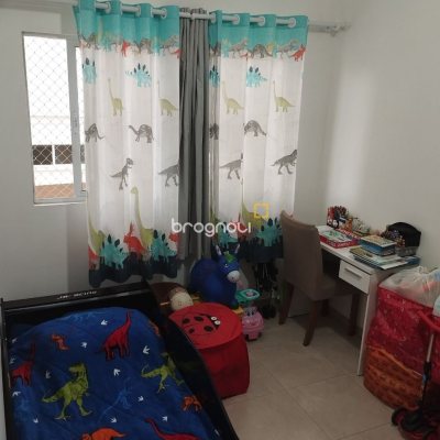 Apartamento com 72m², 2 quartos, 1 garagem, no bairro Ipiranga em São José