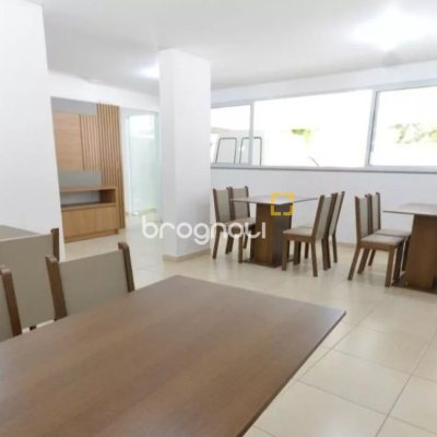 Apartamento com 72m², 2 quartos, 1 garagem, no bairro Ipiranga em São José