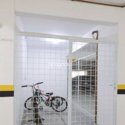 Apartamento com 72m², 2 quartos, 1 garagem, no bairro Ipiranga em São José