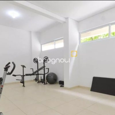 Apartamento com 72m², 2 quartos, 1 garagem, no bairro Ipiranga em São José