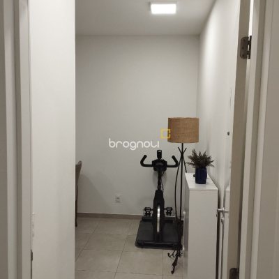 Apartamento com 72m², 2 quartos, 1 garagem, no bairro Ipiranga em São José