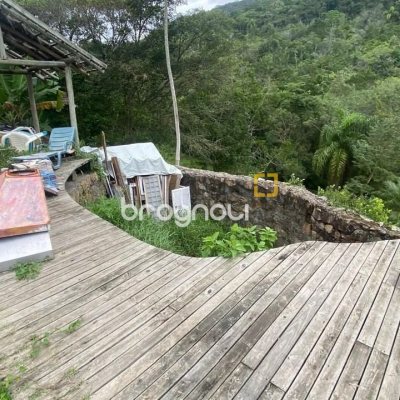 Sítio com 180m², 3 quartos (sendo 1 suíte), no bairro Vargem Grande em Florianópolis