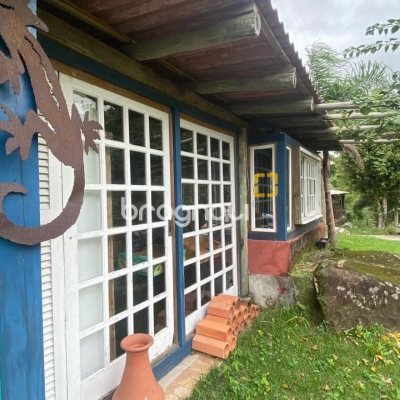 Sítio com 180m², 3 quartos (sendo 1 suíte), no bairro Vargem Grande em Florianópolis