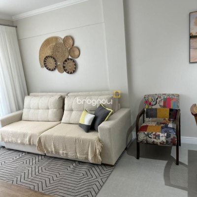 Apartamento com 76m², 3 quartos (sendo 1 suíte), 1 garagem, no bairro Cachoeira do Bom Jesus em Florianópolis