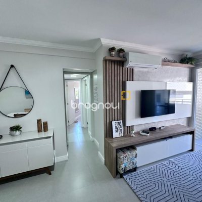 Apartamento com 76m², 3 quartos (sendo 1 suíte), 1 garagem, no bairro Cachoeira do Bom Jesus em Florianópolis