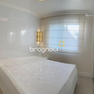 Apartamento com 90m², 3 quartos (sendo 2 suítes), 1 garagem, no bairro Jurerê Internacional em Florianópolis