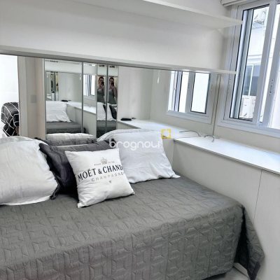 Apartamento com 90m², 3 quartos (sendo 2 suítes), 1 garagem, no bairro Jurerê Internacional em Florianópolis