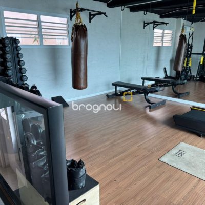 Apartamento com 157m², 4 quartos (sendo 1 suíte), 2 garagens, no bairro Agronômica em Florianópolis