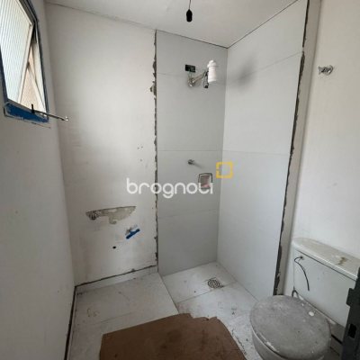 Apartamento com 157m², 4 quartos (sendo 1 suíte), 2 garagens, no bairro Agronômica em Florianópolis