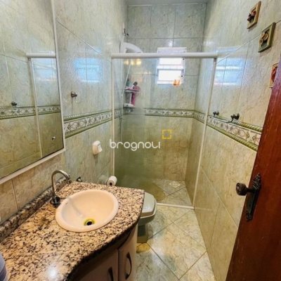 Casa com 70m², 3 quartos (sendo 1 suíte), 1 garagem, no bairro Forquilhas em São José