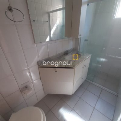 Apartamento com 96m², 3 quartos (sendo 1 suíte), 1 garagem, no bairro Estreito em Florianópolis