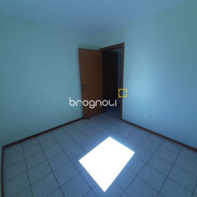 Apartamento com 96m², 3 quartos (sendo 1 suíte), 1 garagem, no bairro Estreito em Florianópolis