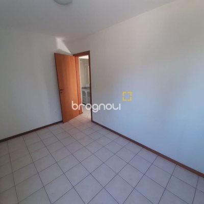 Apartamento com 96m², 3 quartos (sendo 1 suíte), 1 garagem, no bairro Estreito em Florianópolis