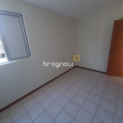 Apartamento com 96m², 3 quartos (sendo 1 suíte), 1 garagem, no bairro Estreito em Florianópolis