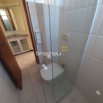 Apartamento com 96m², 3 quartos (sendo 1 suíte), 1 garagem, no bairro Estreito em Florianópolis