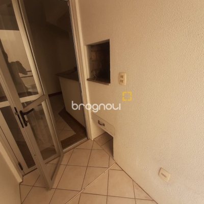 Apartamento com 96m², 3 quartos (sendo 1 suíte), 1 garagem, no bairro Estreito em Florianópolis