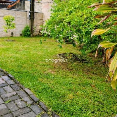 Casa com 53m², 2 quartos, 1 garagem, no bairro Vargem do Bom Jesus em Florianópolis