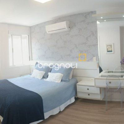 Apartamento com 108m², 4 quartos (sendo 1 suíte), 2 garagens, no bairro Beira Mar Norte em Florianópolis