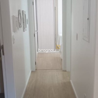 Apartamento com 108m², 4 quartos (sendo 1 suíte), 2 garagens, no bairro Beira Mar Norte em Florianópolis