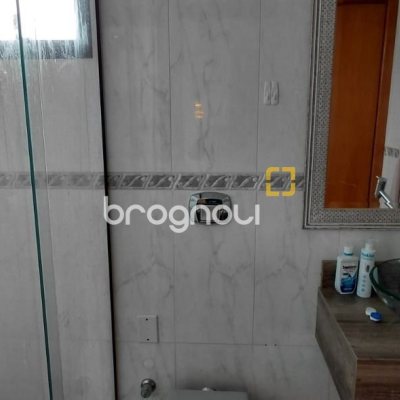 Apartamento com 93m², 3 quartos (sendo 1 suíte), 1 garagem, no bairro Centro em Florianópolis