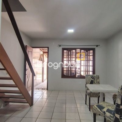 Casa com 85m², 2 quartos (sendo 1 suíte), 1 garagem, no bairro Ingleses em Florianópolis
