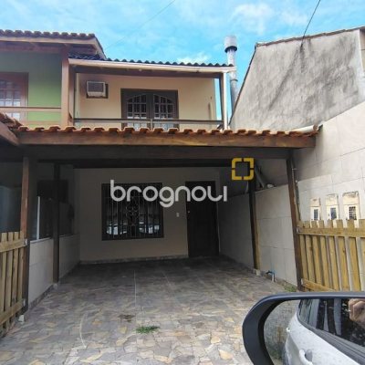 Casa com 85m², 2 quartos (sendo 1 suíte), 1 garagem, no bairro Ingleses em Florianópolis