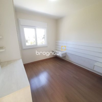 Casa com 259m², 3 quartos (sendo 3 suítes), 2 garagens, no bairro Campeche em Florianópolis