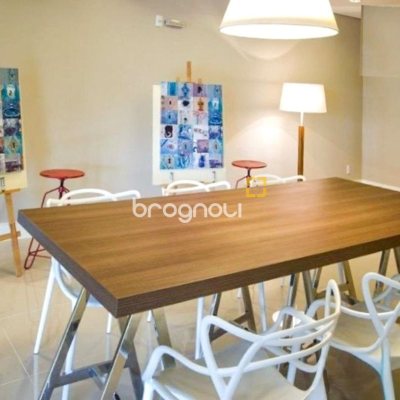 Apartamento com 68m², 2 quartos (sendo 1 suíte), 2 garagens, no bairro Itacorubi em Florianópolis