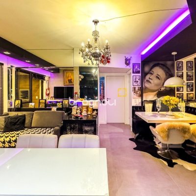 Apartamento com 68m², 2 quartos (sendo 1 suíte), 2 garagens, no bairro Itacorubi em Florianópolis