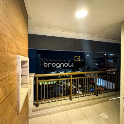 Apartamento com 68m², 2 quartos (sendo 1 suíte), 2 garagens, no bairro Itacorubi em Florianópolis