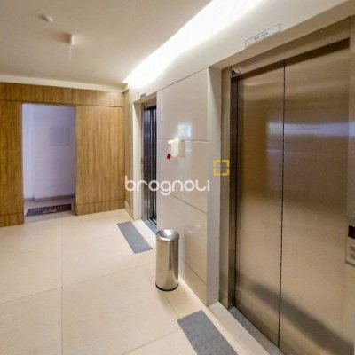 Apartamento com 68m², 2 quartos (sendo 1 suíte), 2 garagens, no bairro Itacorubi em Florianópolis