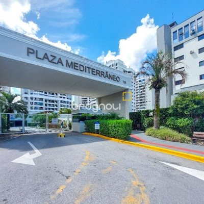 Apartamento com 68m², 2 quartos (sendo 1 suíte), 2 garagens, no bairro Itacorubi em Florianópolis