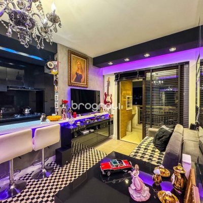 Apartamento com 68m², 2 quartos (sendo 1 suíte), 2 garagens, no bairro Itacorubi em Florianópolis