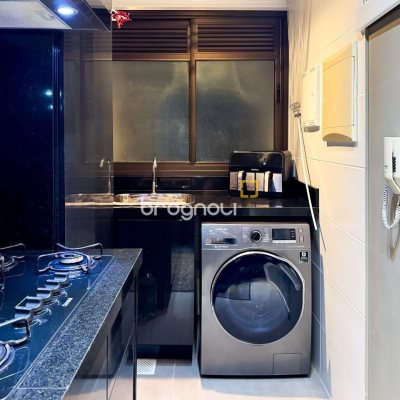 Apartamento com 68m², 2 quartos (sendo 1 suíte), 2 garagens, no bairro Itacorubi em Florianópolis