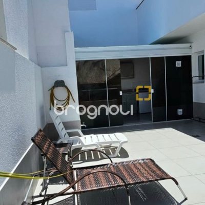 Cobertura com 122m², 2 quartos (sendo 1 suíte), 2 garagens, no bairro Ingleses em Florianópolis